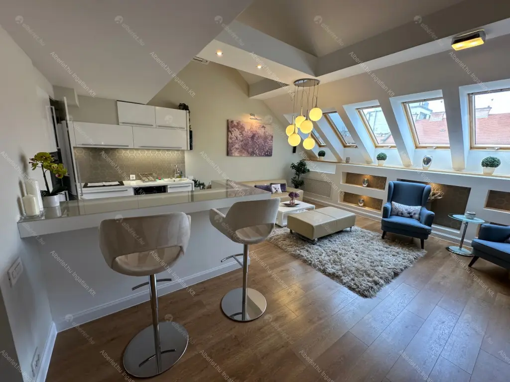 Kiadó albérlet 1160000 Ft/hó áron: Budapest, VI. kerület  Andrássy út. Mérete: 115 nm, 3 szobás | Alberlet.hu - 6701008