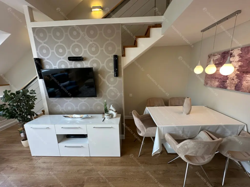 Kiadó albérlet 1160000 Ft/hó áron: Budapest, VI. kerület  Andrássy út. Mérete: 115 nm, 3 szobás | Alberlet.hu - 6702211