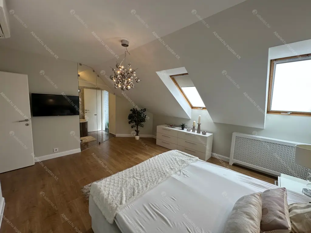 Kiadó albérlet 1160000 Ft/hó áron: Budapest, VI. kerület  Andrássy út. Mérete: 115 nm, 3 szobás | Alberlet.hu - 6702215