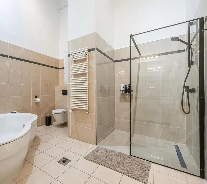 Kiadó albérlet 900000 Ft/hó áron: Budapest, VI. kerület  Andrássy út. Mérete: 128 nm, 3 szobás | Alberlet.hu - 6586680