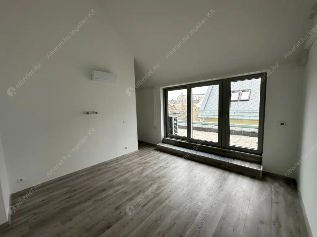 Kiadó albérlet 1081000 Ft/hó áron: Budapest, VI. kerület  Andrássy út. Mérete: 145 nm, 3 szobás | Alberlet.hu - 6615248