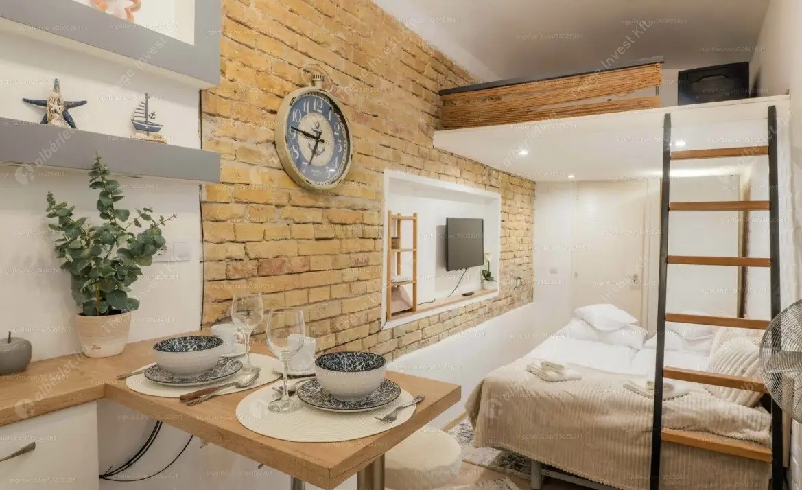 Kiadó albérlet 235000 Ft/hó áron: Budapest, VI. kerület  Andrássy út. Mérete: 20 nm, 1 szobás | Alberlet.hu - 6576109