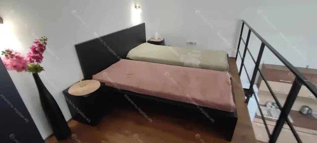 Kiadó albérlet 220000 Ft/hó áron: Budapest, VI. kerület  Andrássy út. Mérete: 26 nm, 1 szobás | Alberlet.hu - 6699840