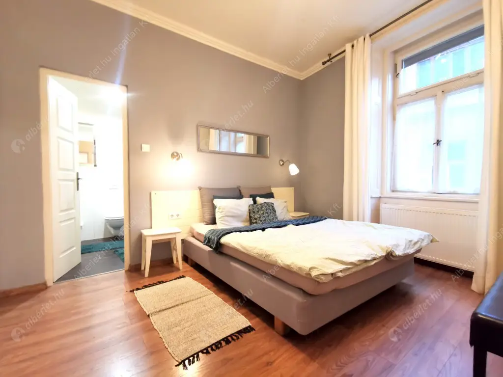 Kiadó albérlet 275000 Ft/hó áron: Budapest, VI. kerület  Andrássy út. Mérete: 40 nm, 1 szobás | Alberlet.hu - 6583004