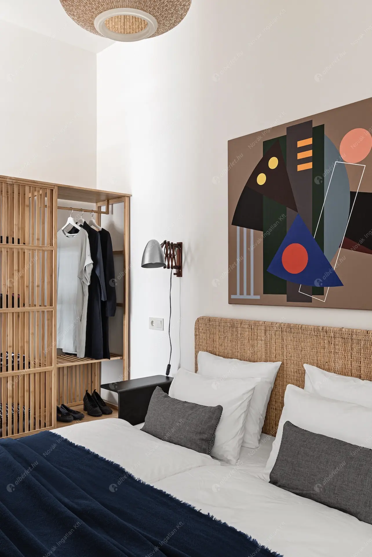 Kiadó albérlet 290000 Ft/hó áron: Budapest, VI. kerület  Andrássy út. Mérete: 40 nm, 1 szobás | Alberlet.hu - 6639646