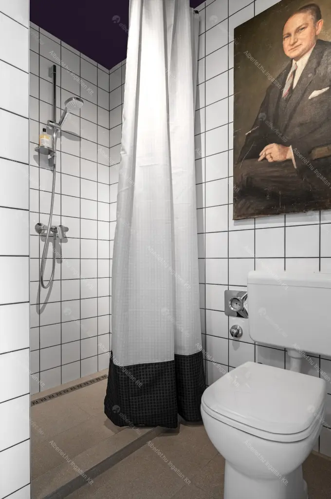 Kiadó albérlet 320000 Ft/hó áron: Budapest, VI. kerület  Andrássy út. Mérete: 41 nm, 1 szobás | Alberlet.hu - 6649627