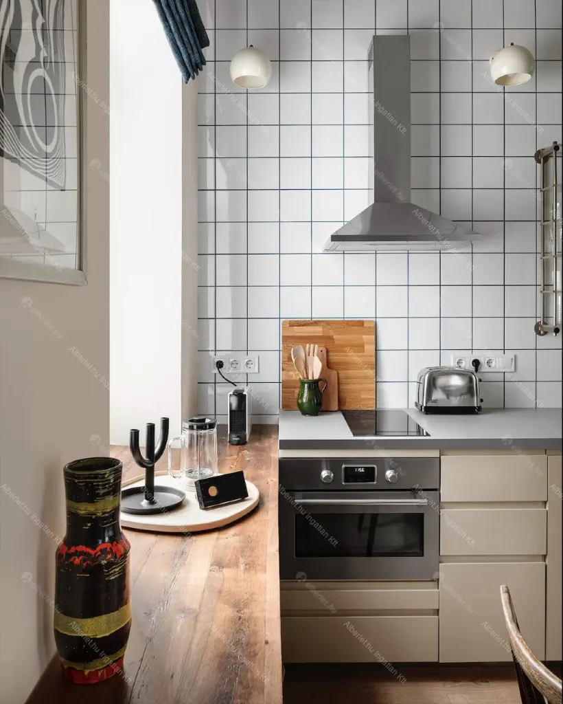 Kiadó albérlet 320000 Ft/hó áron: Budapest, VI. kerület  Andrássy út. Mérete: 41 nm, 1 szobás | Alberlet.hu - 6649629