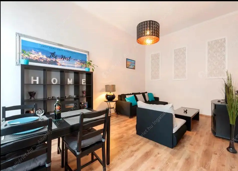 Kiadó albérlet 230000 Ft/hó áron: Budapest, VI. kerület  Andrássy út. Mérete: 42 nm, 1 szobás | Alberlet.hu - 6633176