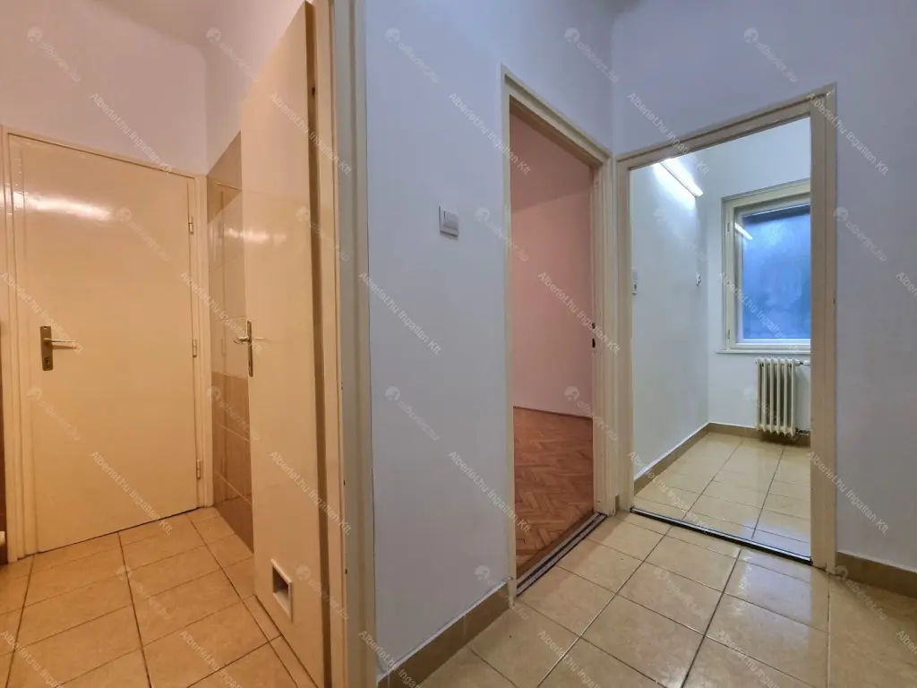 Kiadó albérlet 219000 Ft/hó áron: Budapest, VI. kerület  Andrássy út. Mérete: 45 nm, 2 szobás | Alberlet.hu - 6653013