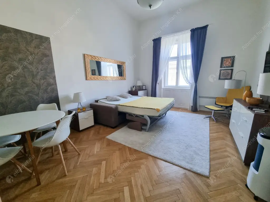 Kiadó albérlet 299000 Ft/hó áron: Budapest, VI. kerület  Andrássy út. Mérete: 57 nm, 1 szobás | Alberlet.hu - 6558457