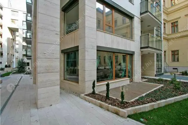 Kiadó albérlet 388000 Ft/hó áron: Budapest, VI. kerület  Andrássy út. Mérete: 57 nm, 2 szobás | Alberlet.hu - 6571597