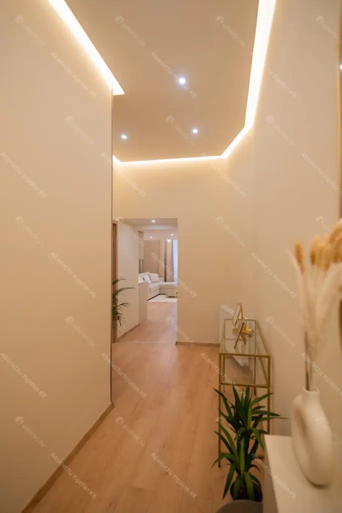 Kiadó albérlet 400000 Ft/hó áron: Budapest, VI. kerület  Andrássy út. Mérete: 65 nm, 2 szobás | Alberlet.hu - 6657754