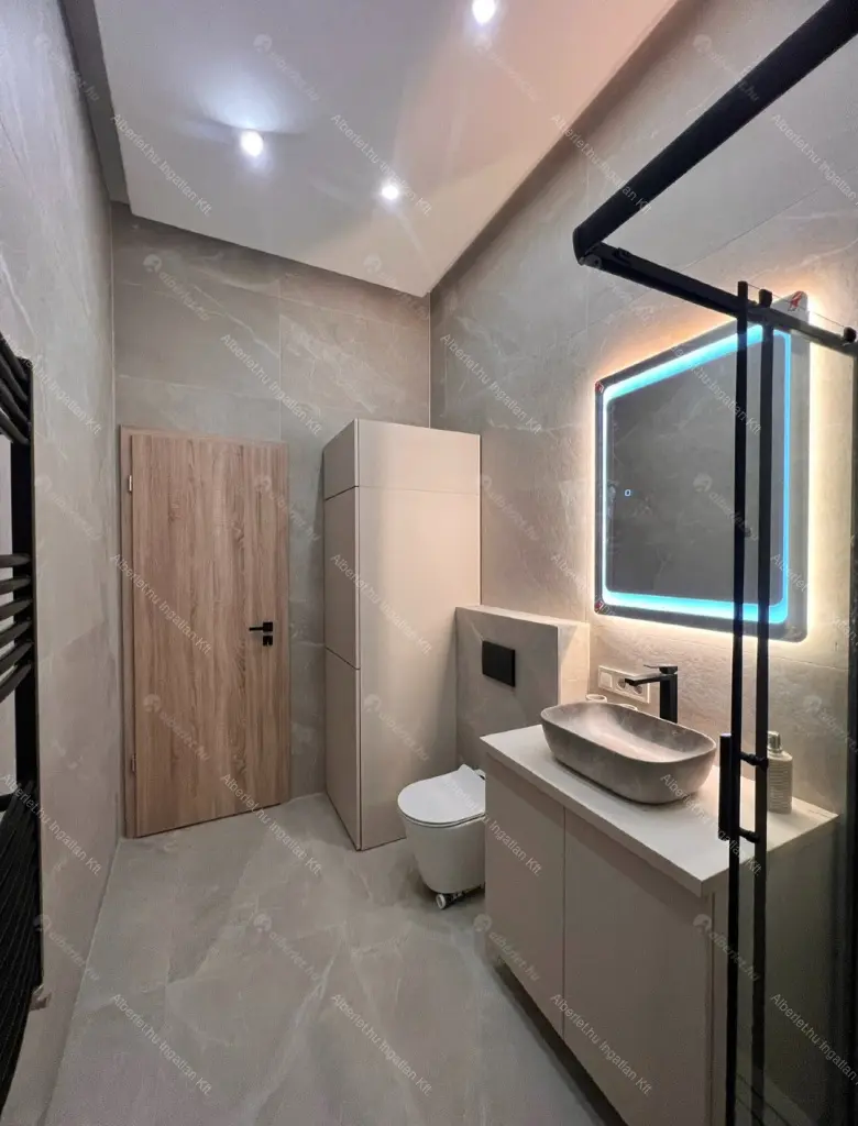 Kiadó albérlet 400000 Ft/hó áron: Budapest, VI. kerület  Andrássy út. Mérete: 65 nm, 2 szobás | Alberlet.hu - 6657763