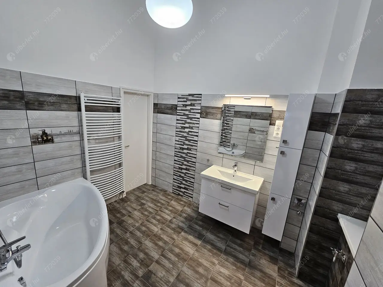 Kiadó albérlet 300000 Ft/hó áron: Budapest, VI. kerület  Andrássy út. Mérete: 75 nm, 2 szobás | Alberlet.hu - 6602542