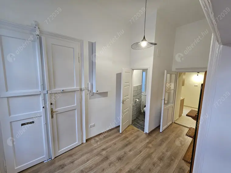 Kiadó albérlet 300000 Ft/hó áron: Budapest, VI. kerület  Andrássy út. Mérete: 75 nm, 2 szobás | Alberlet.hu - 6602556