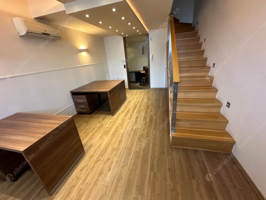 Kiadó albérlet 360000 Ft/hó áron: Budapest, VI. kerület  Andrássy út. Mérete: 75 nm, 3 szobás | Alberlet.hu - 6518596