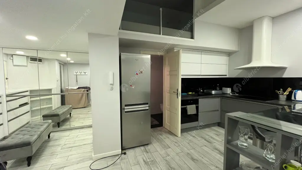 Kiadó albérlet 500000 Ft/hó áron: Budapest, VI. kerület  Andrássy út. Mérete: 76 nm, 2 szobás | Alberlet.hu - 6525064