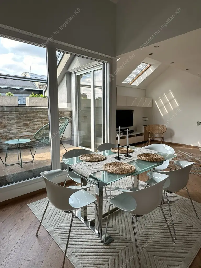 Kiadó albérlet 699000 Ft/hó áron: Budapest, VI. kerület  Andrássy út. Mérete: 97 nm, 3 szobás | Alberlet.hu - 6563896