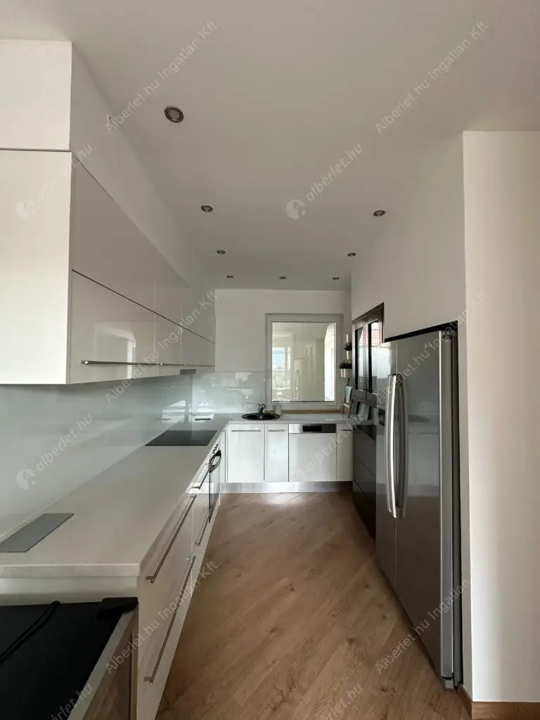 Kiadó albérlet 699000 Ft/hó áron: Budapest, VI. kerület  Andrássy út. Mérete: 97 nm, 3 szobás | Alberlet.hu - 6563899