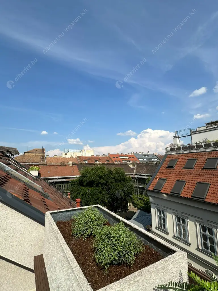 Kiadó albérlet 699000 Ft/hó áron: Budapest, VI. kerület  Andrássy út. Mérete: 97 nm, 3 szobás | Alberlet.hu - 6563916