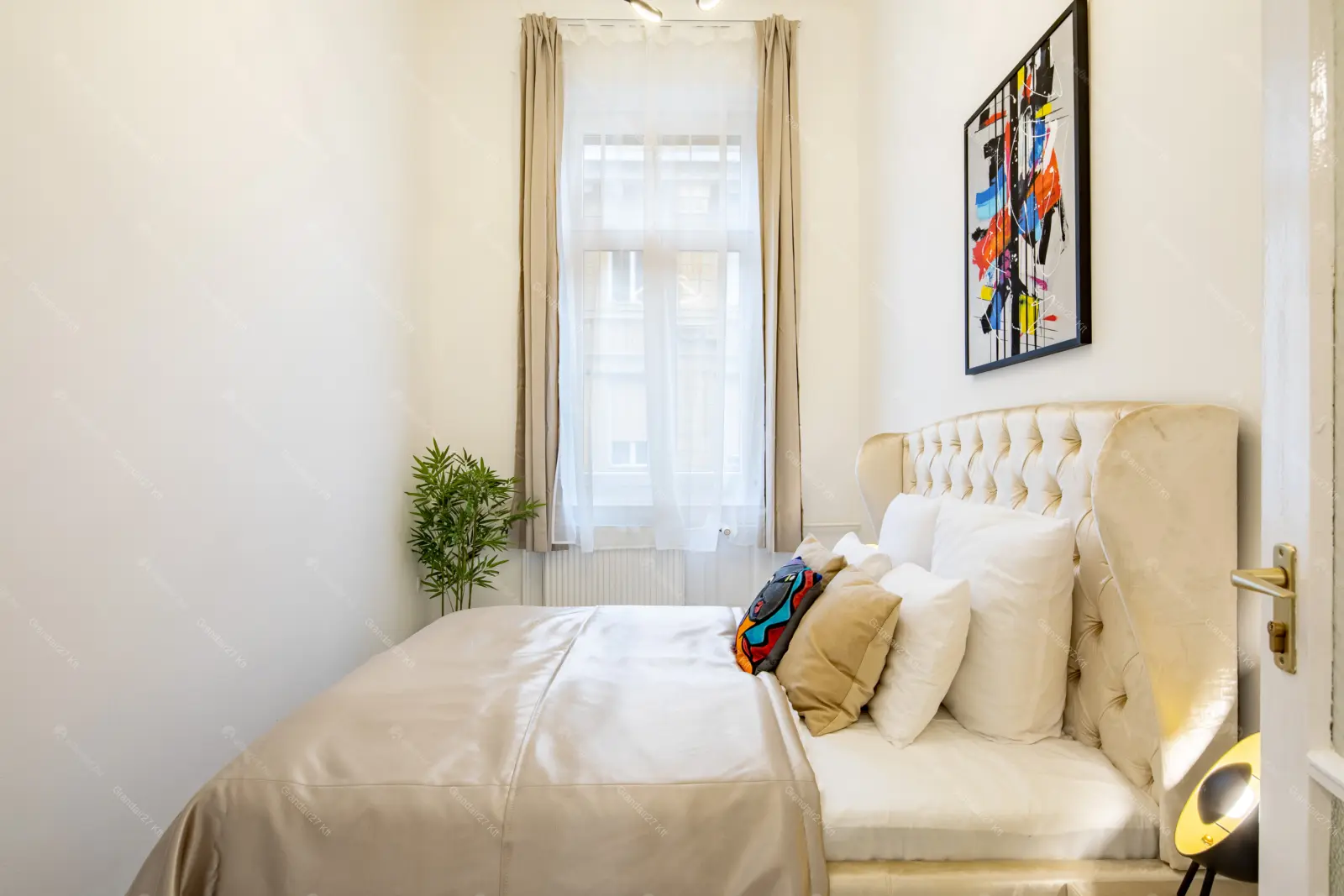 Kiadó albérlet 650000 Ft/hó áron: Budapest, VI. kerület  Anker köz. Mérete: 110 nm, 5 szobás | Alberlet.hu - 6661469