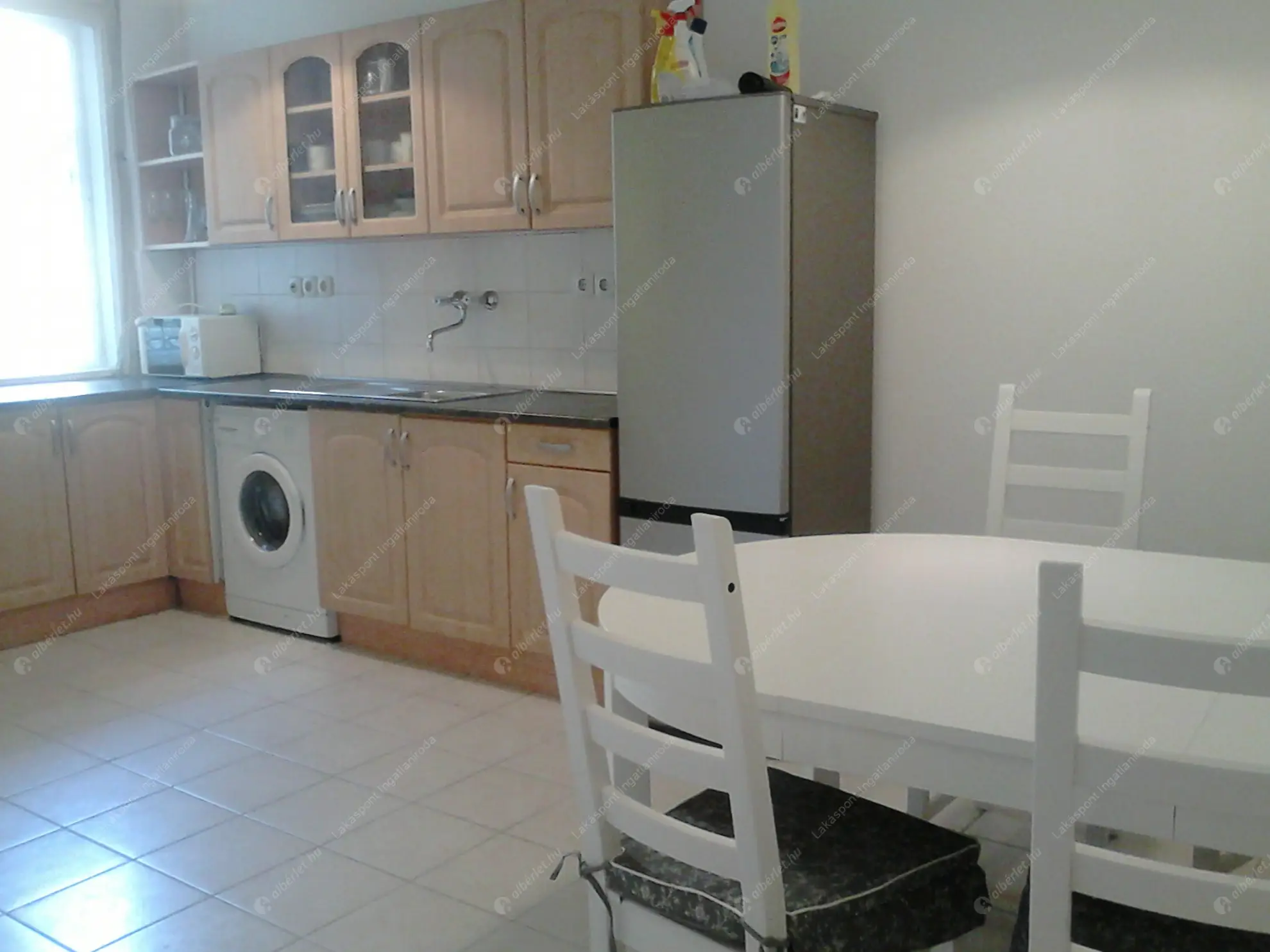 Kiadó albérlet 293000 Ft/hó áron: Budapest, VI. kerület  Anker köz. Mérete: 80 nm, 3 szobás | Alberlet.hu - 6607887