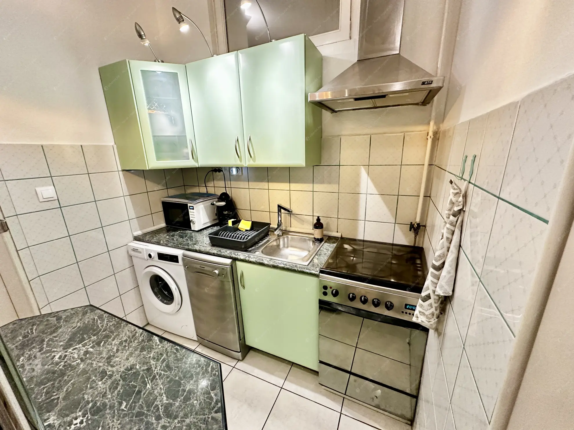 Kiadó albérlet 310000 Ft/hó áron: Budapest, VI. kerület  Aradi utca. Mérete: 84 nm, 3 szobás | Alberlet.hu - 6630314