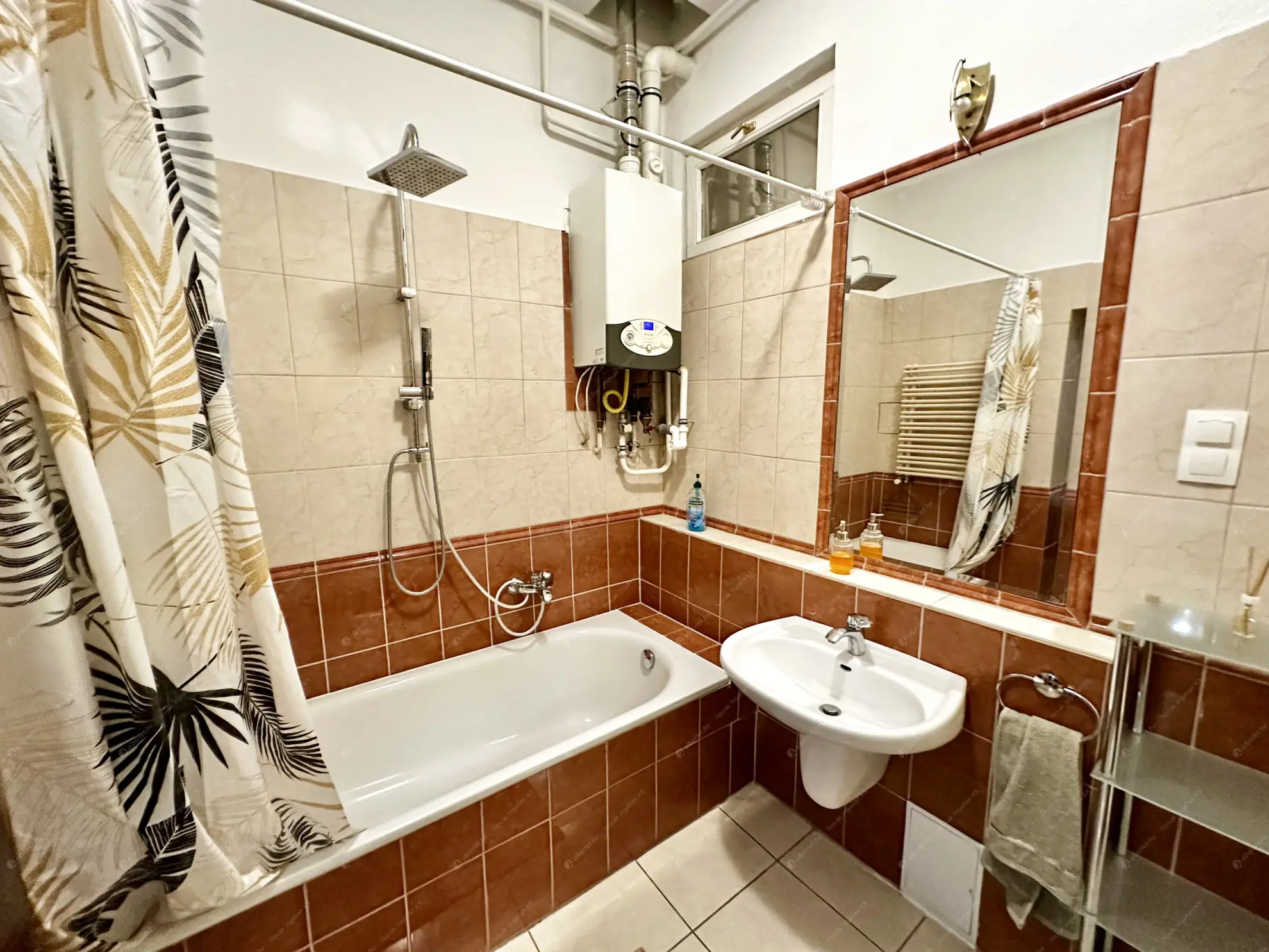 Kiadó albérlet 310000 Ft/hó áron: Budapest, VI. kerület  Aradi utca. Mérete: 84 nm, 3 szobás | Alberlet.hu - 6630315