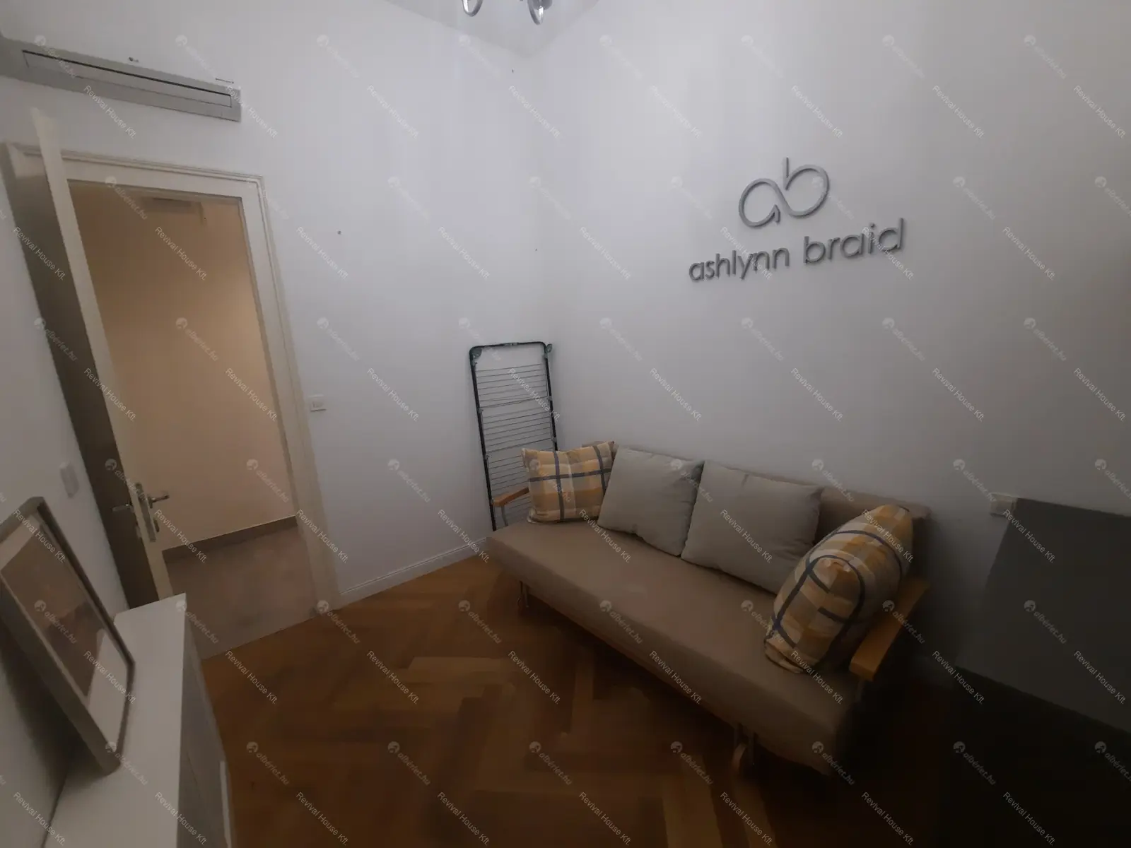 Kiadó albérlet 428000 Ft/hó áron: Budapest, VI. kerület  Aradi utca. Mérete: 92 nm, 3 szobás | Alberlet.hu - 6134075