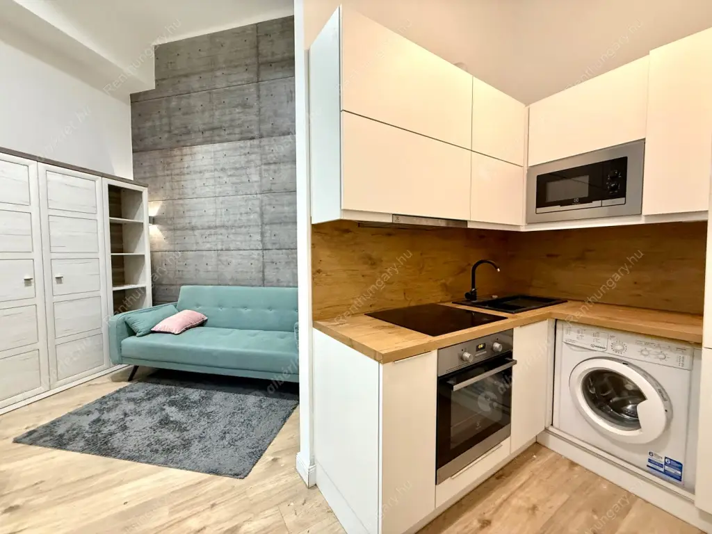 Kiadó albérlet 210000 Ft/hó áron: Budapest, VI. kerület  Bajcsy-Zsilinszky út. Mérete: 28 nm, 1 szobás | Alberlet.hu - 6595239