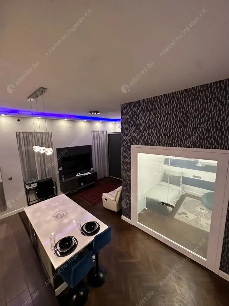 Kiadó albérlet 350000 Ft/hó áron: Budapest, VI. kerület  Bajcsy-Zsilinszky út. Mérete: 47 nm, 1 szobás | Alberlet.hu - 6602854
