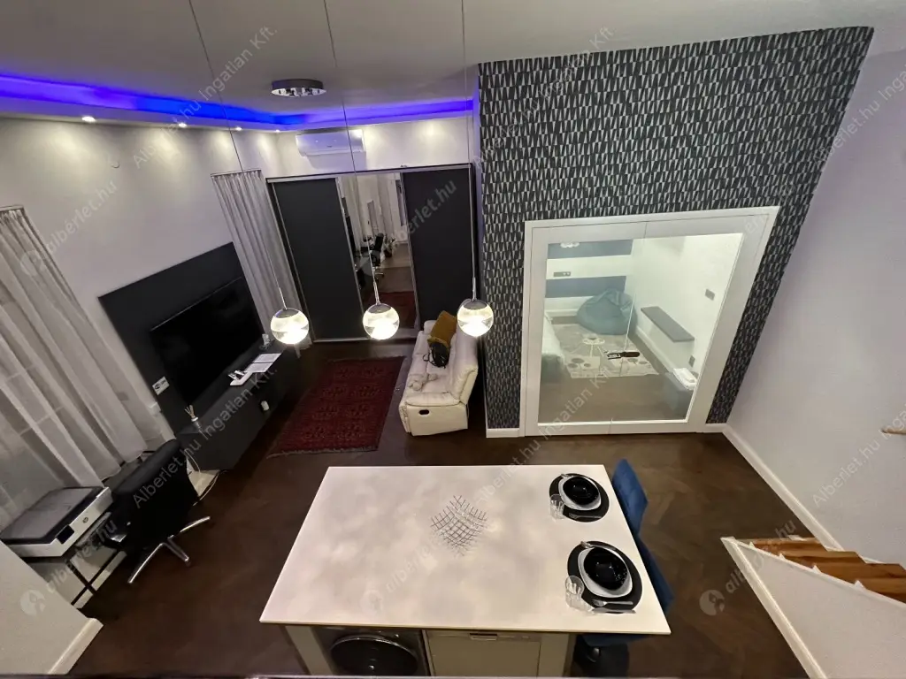 Kiadó albérlet 340000 Ft/hó áron: Budapest, VI. kerület  Bajcsy-Zsilinszky út. Mérete: 47 nm, 1 szobás | Alberlet.hu - 6623385