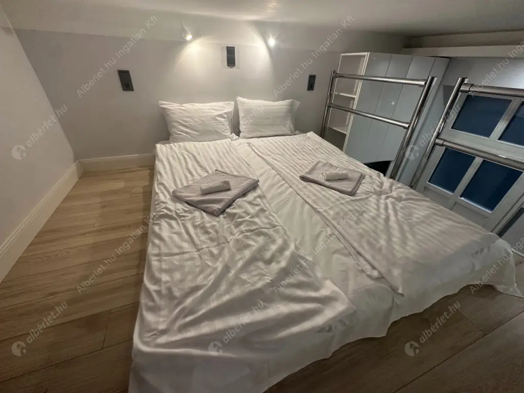 Kiadó albérlet 340000 Ft/hó áron: Budapest, VI. kerület  Bajcsy-Zsilinszky út. Mérete: 47 nm, 1 szobás | Alberlet.hu - 6623390