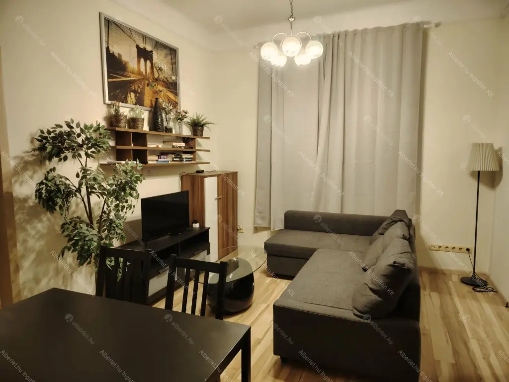 Kiadó albérlet 320000 Ft/hó áron: Budapest, VI. kerület  Bajcsy-Zsilinszky út. Mérete: 55 nm, 3 szobás | Alberlet.hu - 6641189