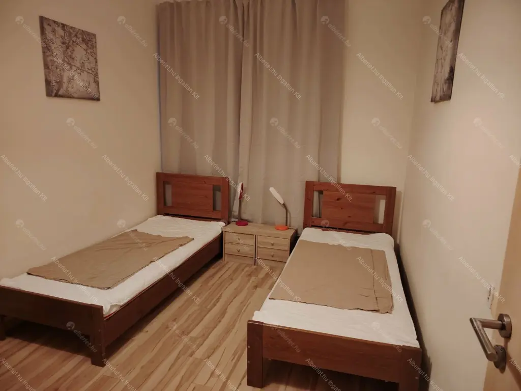 Kiadó albérlet 320000 Ft/hó áron: Budapest, VI. kerület  Bajcsy-Zsilinszky út. Mérete: 55 nm, 3 szobás | Alberlet.hu - 6641196