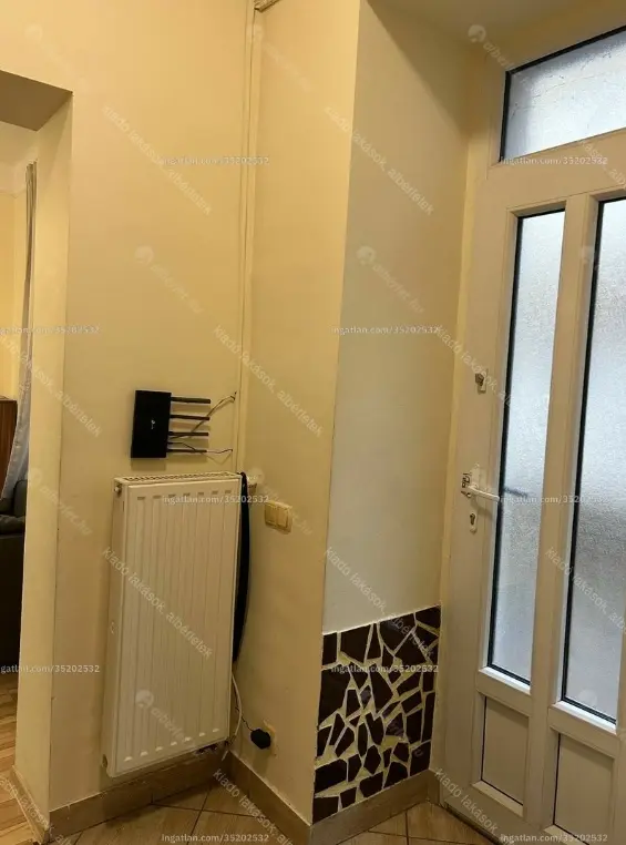 Kiadó albérlet 320000 Ft/hó áron: Budapest, VI. kerület  Bajcsy-Zsilinszky út. Mérete: 55 nm, 3 szobás | Alberlet.hu - 6647645