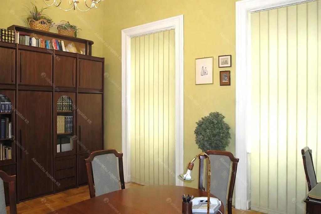 Kiadó albérlet 400000 Ft/hó áron: Budapest, VI. kerület  Bajcsy-Zsilinszky út. Mérete: 62 nm, 2 szobás | Alberlet.hu - 6657108