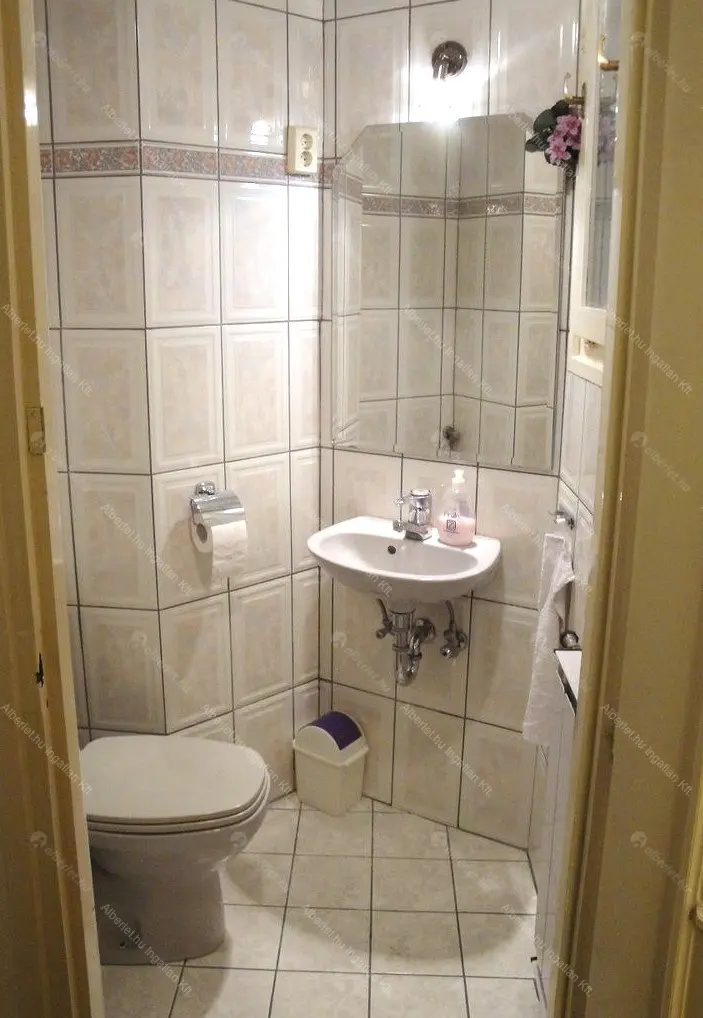 Kiadó albérlet 400000 Ft/hó áron: Budapest, VI. kerület  Bajcsy-Zsilinszky út. Mérete: 62 nm, 2 szobás | Alberlet.hu - 6657113