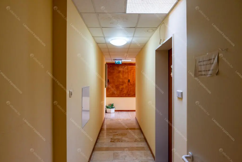 Kiadó albérlet 299000 Ft/hó áron: Budapest, VI. kerület  Bajcsy-Zsilinszky út. Mérete: 72 nm, 3 szobás | Alberlet.hu - 6664196