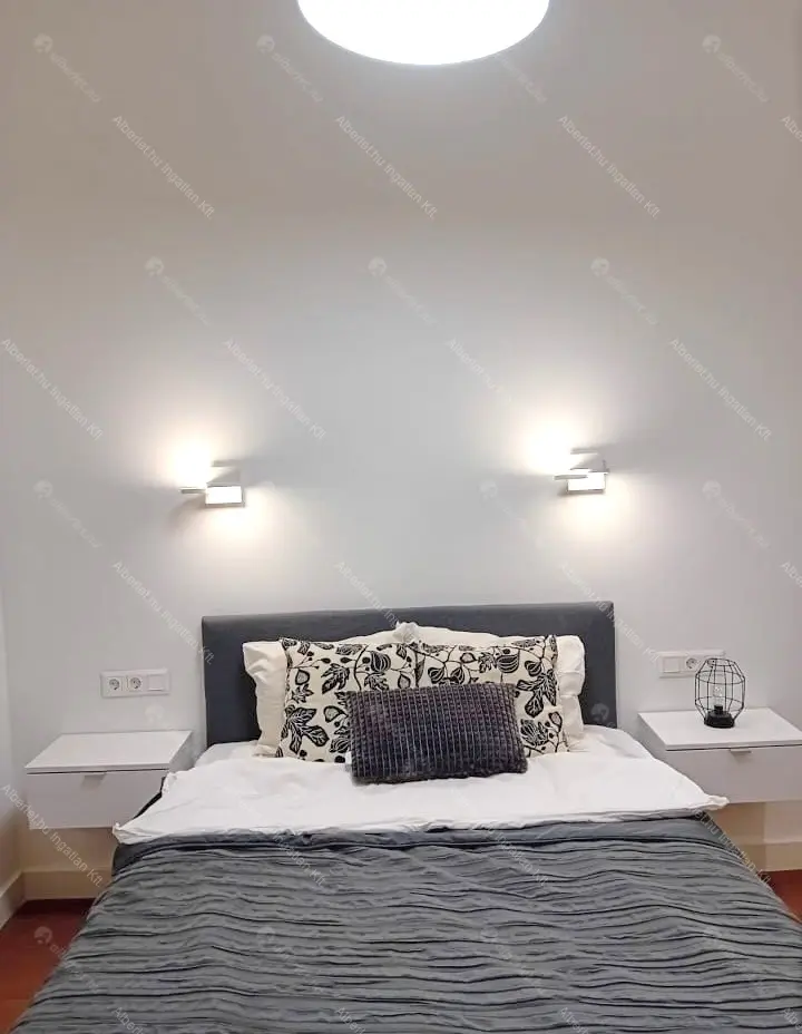 Kiadó albérlet 520000 Ft/hó áron: Budapest, VI. kerület  Bajcsy-Zsilinszky út. Mérete: 73 nm, 3 szobás | Alberlet.hu - 6707409