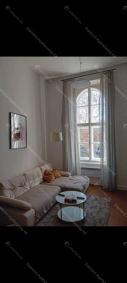 Kiadó albérlet 520000 Ft/hó áron: Budapest, VI. kerület  Bajcsy-Zsilinszky út. Mérete: 73 nm, 3 szobás | Alberlet.hu - 6652643