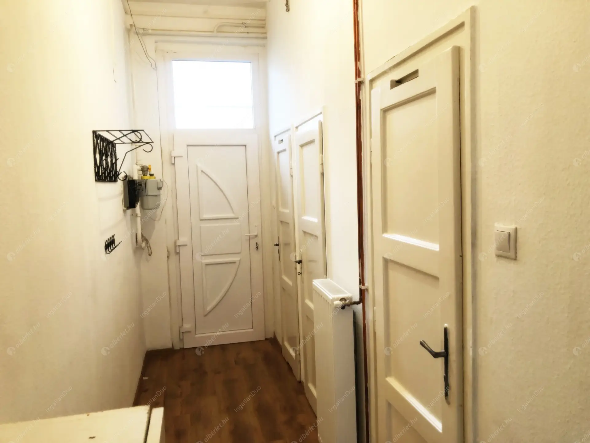 Kiadó albérlet 180000 Ft/hó áron: Budapest, VI. kerület  Bajnok utca. Mérete: 32 nm, 1 szobás | Alberlet.hu - 5902584