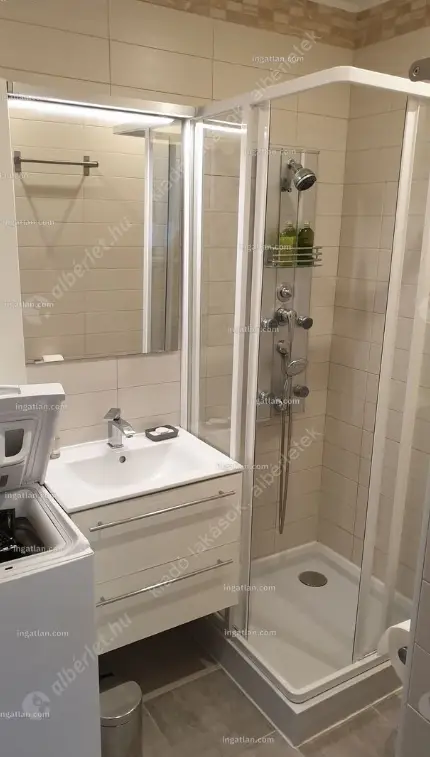 Kiadó albérlet 195000 Ft/hó áron: Budapest, VI. kerület  Bajnok utca. Mérete: 33 nm, 1 szobás | Alberlet.hu - 6626147