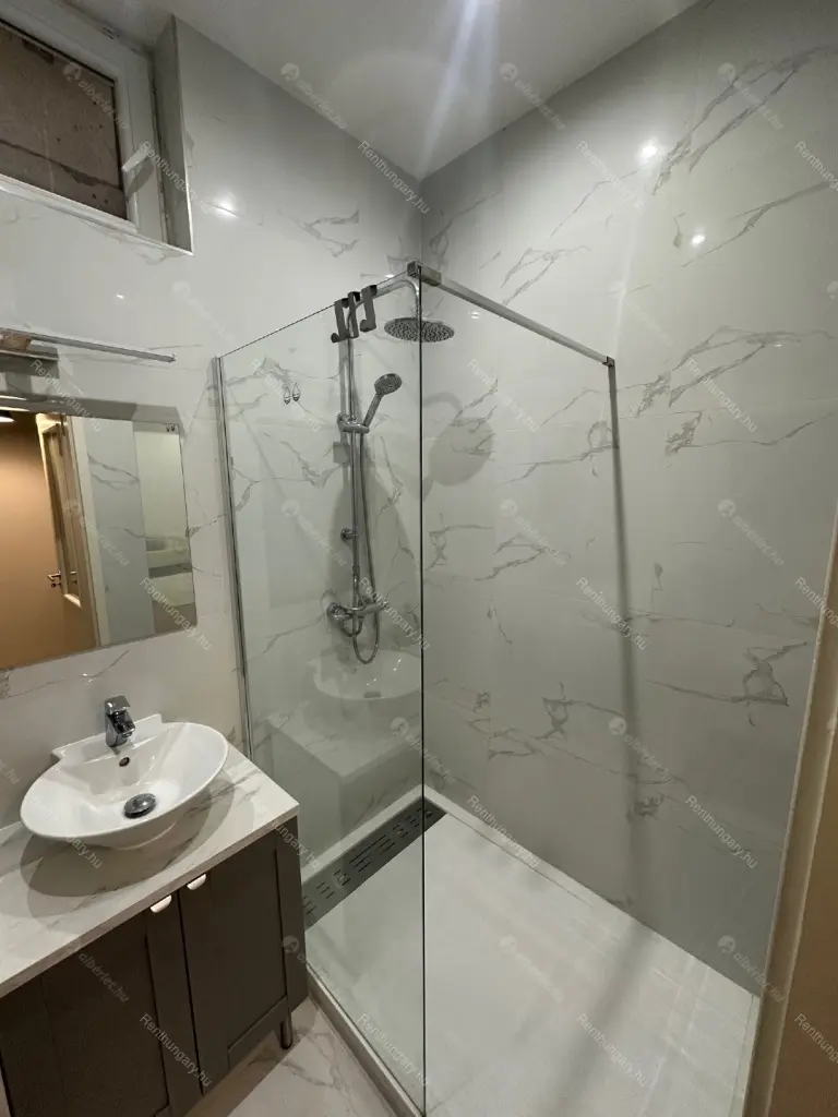 Kiadó albérlet 220000 Ft/hó áron: Budapest, VI. kerület  Bajnok utca. Mérete: 34 nm, 1 szobás | Alberlet.hu - 6652203