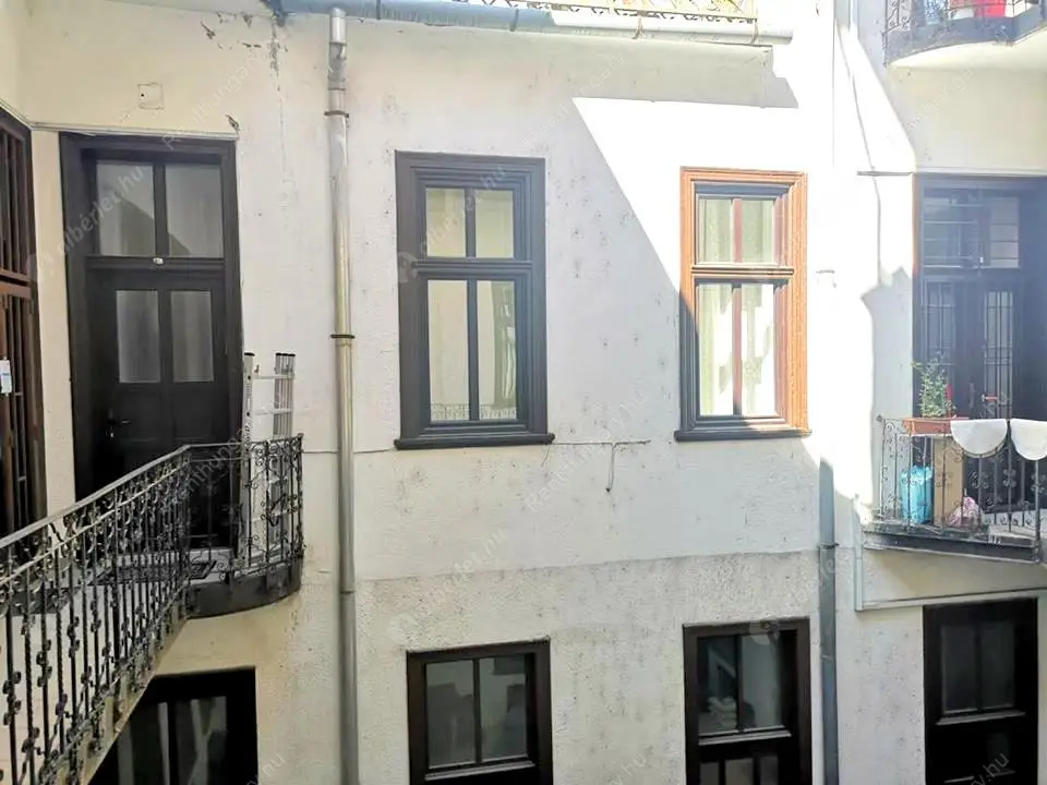 Kiadó albérlet 260000 Ft/hó áron: Budapest, VI. kerület  Bajnok utca. Mérete: 43 nm, 1 szobás | Alberlet.hu - 5751260