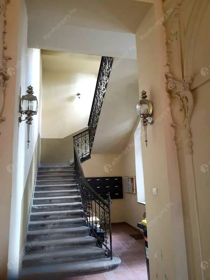 Kiadó albérlet 260000 Ft/hó áron: Budapest, VI. kerület  Bajnok utca. Mérete: 43 nm, 1 szobás | Alberlet.hu - 5751262