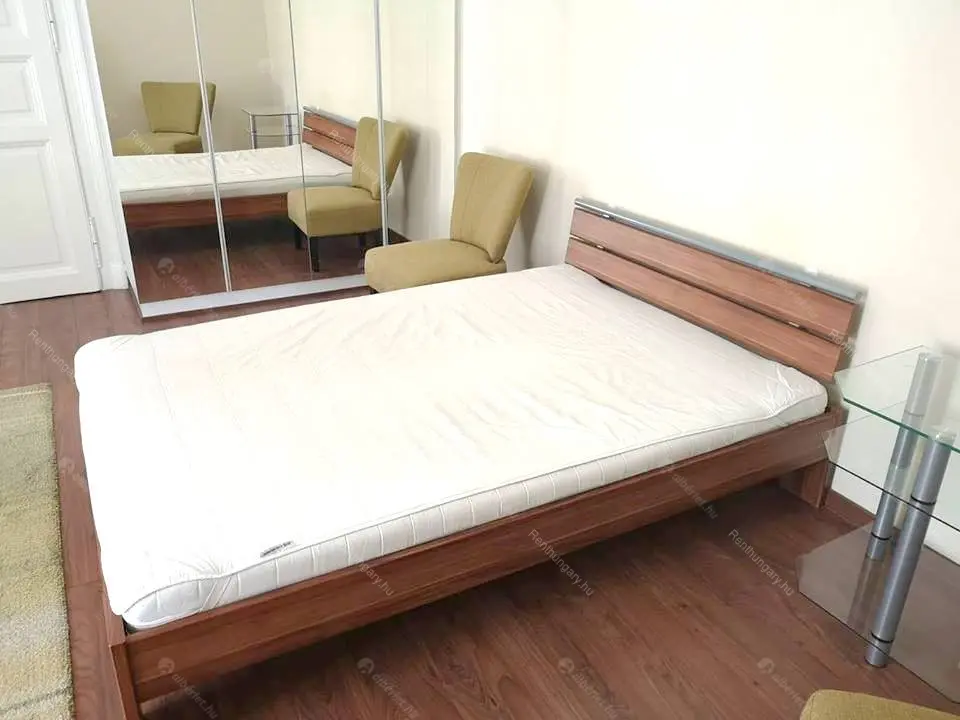 Kiadó albérlet 249000 Ft/hó áron: Budapest, VI. kerület  Bajnok utca. Mérete: 43 nm, 1 szobás | Alberlet.hu - 6654615