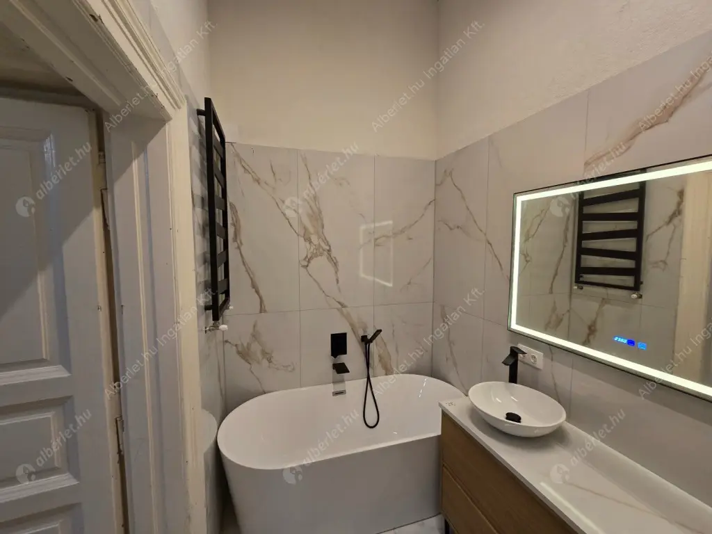 Kiadó albérlet 440000 Ft/hó áron: Budapest, VI. kerület  Bajnok utca. Mérete: 76 nm, 3 szobás | Alberlet.hu - 6615644