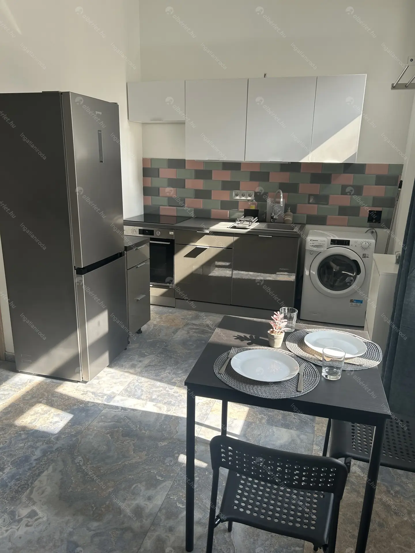 Kiadó albérlet 180000 Ft/hó áron: Budapest, VI. kerület  Bajza utca. Mérete: 25 nm, 1 szobás | Alberlet.hu - 6521789