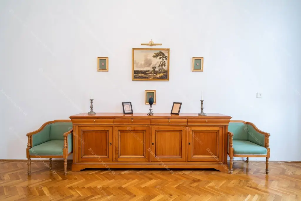 Kiadó albérlet 273000 Ft/hó áron: Budapest, VI. kerület  Bajza utca. Mérete: 57 nm, 1 szobás | Alberlet.hu - 6687345